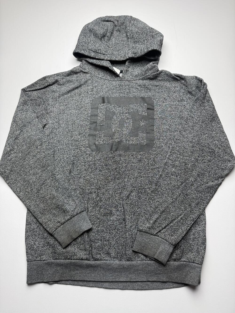 DC Hoodie Sweatshirt Mens XL Gray Heather Knit Pullover DC Logo Kangaroo Pocket